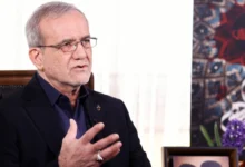 الرئيس الإيراني بيزشكيان يكشف محاولة إسرائيل اغتياله ويعرض استئناف محادثات نووية مع أمريكا